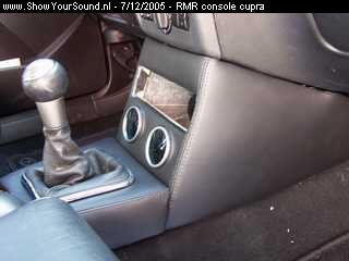 showyoursound.nl - RMR middenconsole cupra - RMR console cupra - SyS_2005_12_7_11_43_26.jpg - Helaas geen omschrijving!